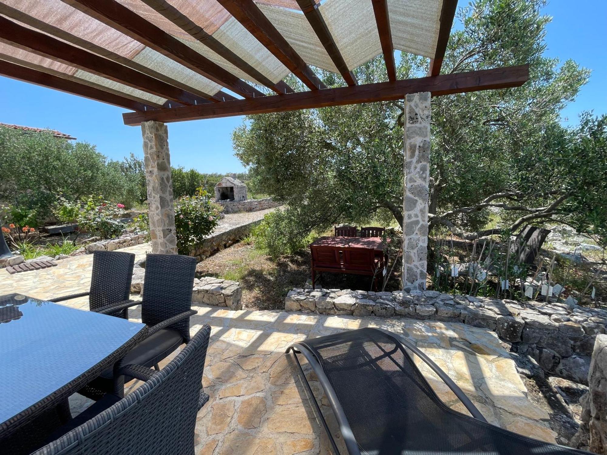 Holiday House Rusticana Sali, Dugi Otok Near Np Kornati Eksteriør billede