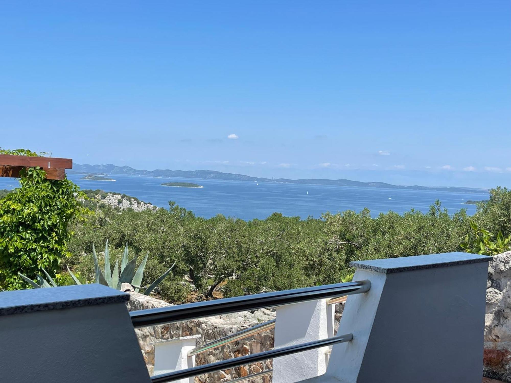 Holiday House Rusticana Sali, Dugi Otok Near Np Kornati Eksteriør billede
